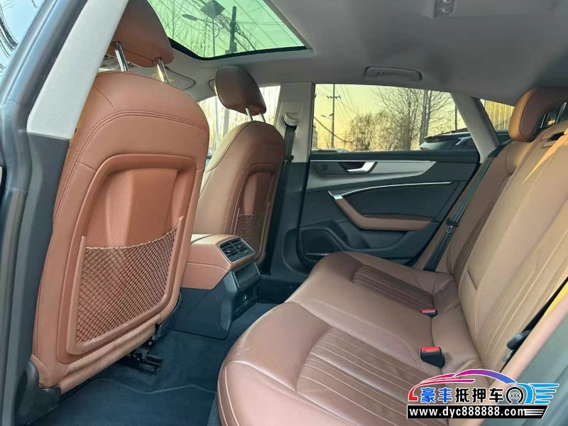 21年奥迪A7轿车抵押车出售