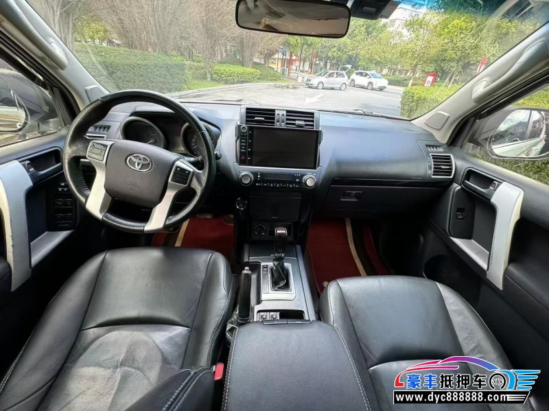 17年丰田普拉多（霸道）轿车抵押车出售