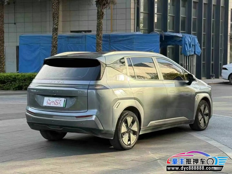 23年埃安Y70轿车抵押车出售