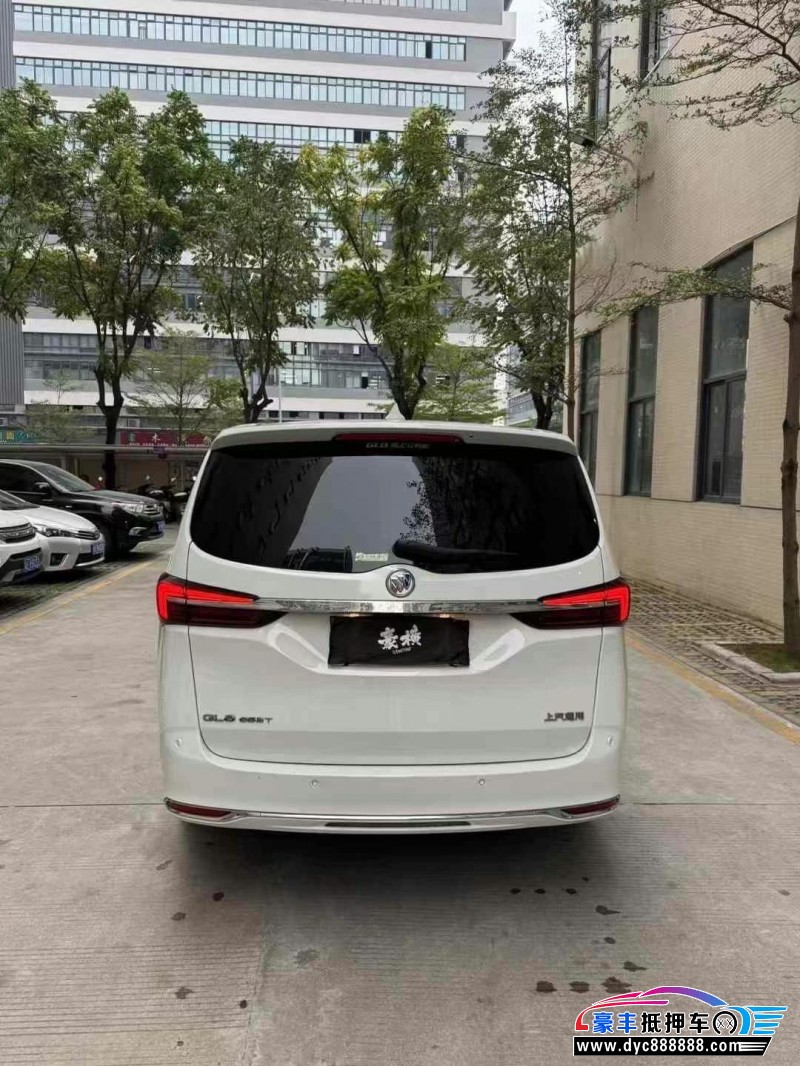 21年别克GL8轿车抵押车出售