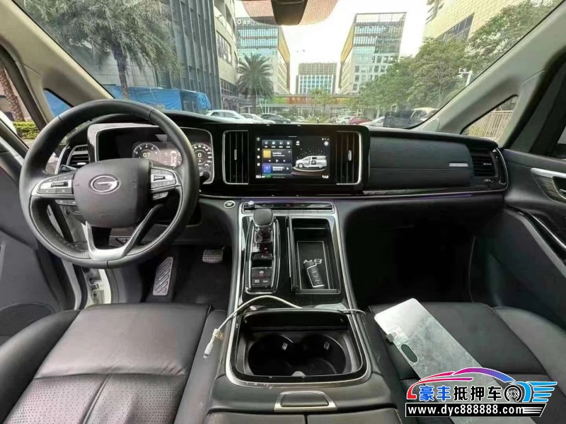 22年传祺M8轿车抵押车出售