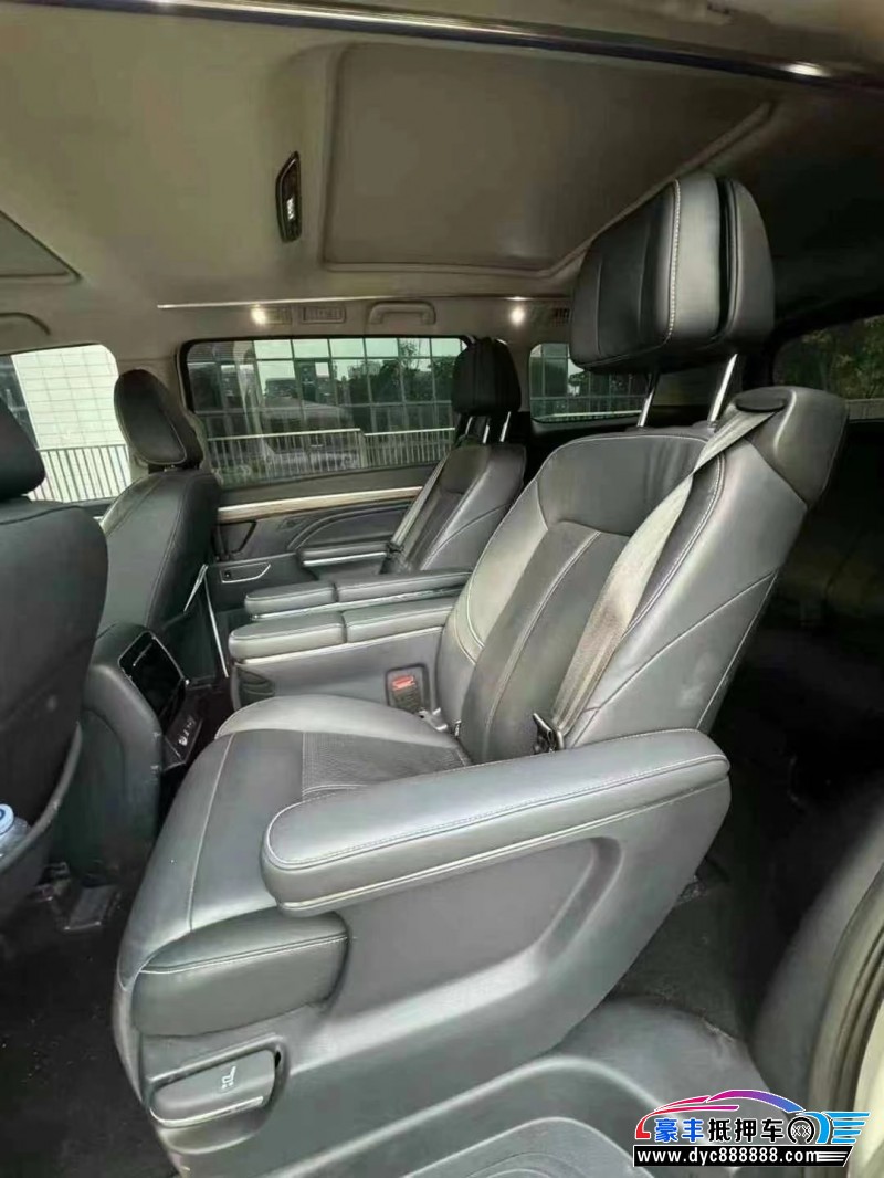 22年传祺M8轿车抵押车出售