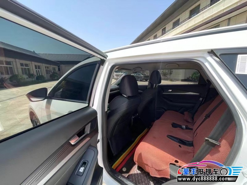 23年东南dx8轿车抵押车出售