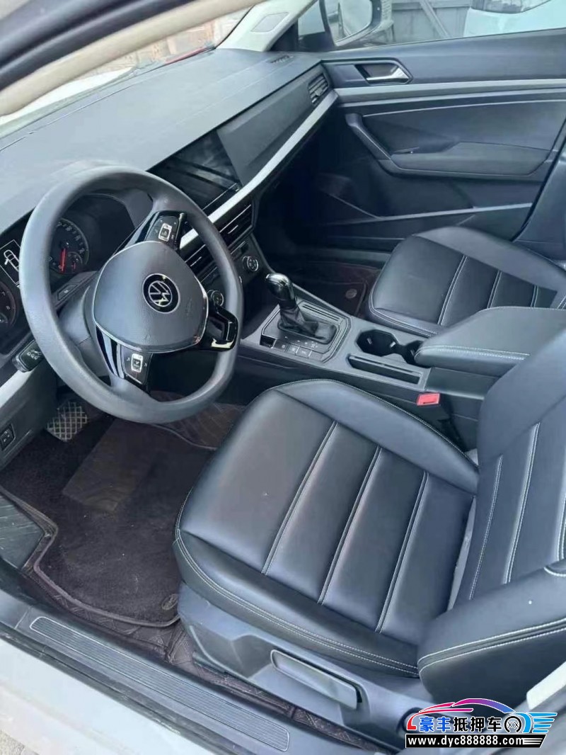 21年大众朗逸轿车抵押车出售