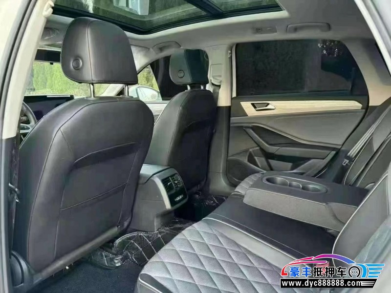 23年大众速腾轿车抵押车出售