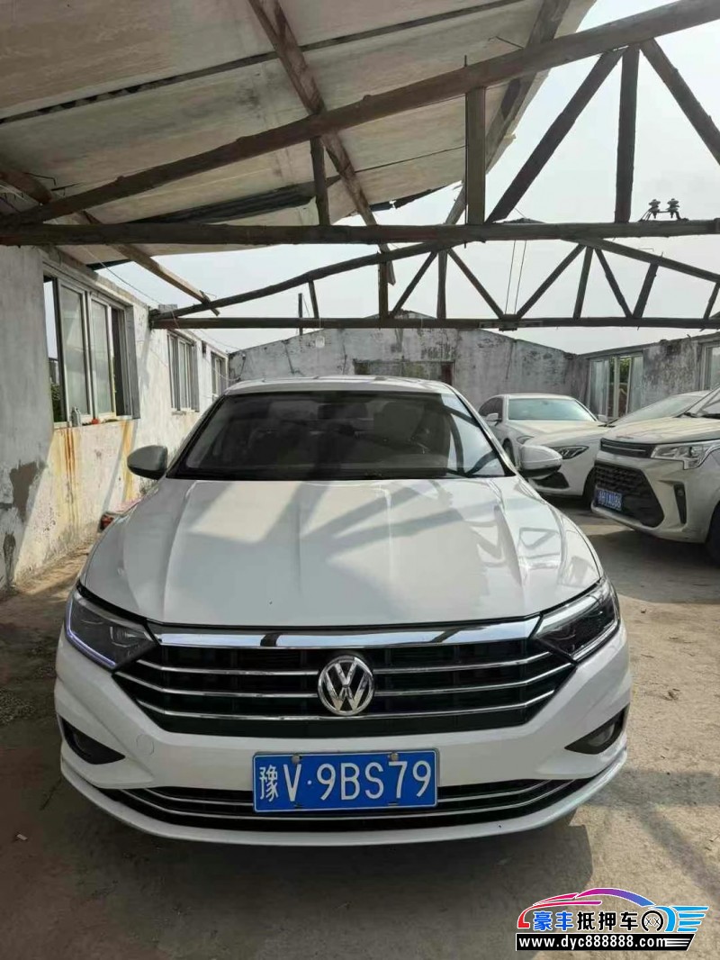 20年大众速腾轿车抵押车出售