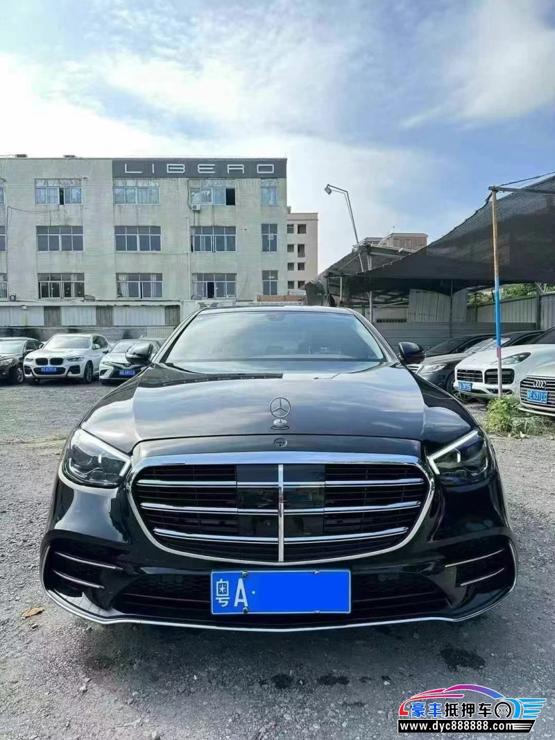 23年奔驰E轿车抵押车出售