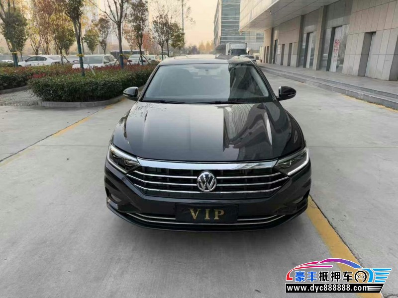 19年大众速腾轿车抵押车出售