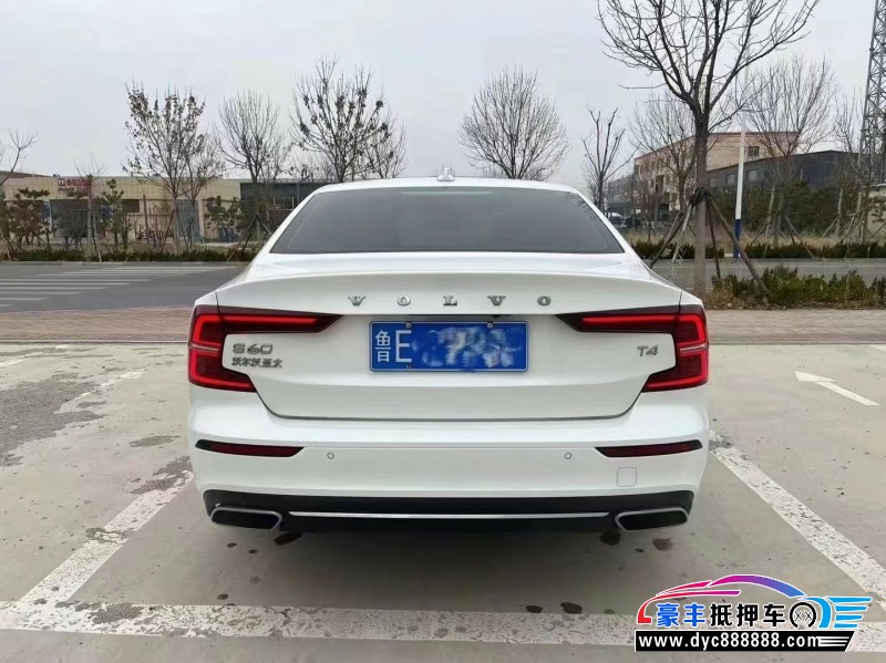 21年沃尔沃S60轿车抵押车出售