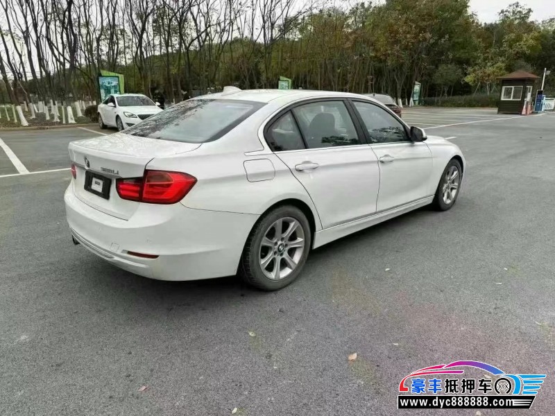 15年宝马3系轿车抵押车出售