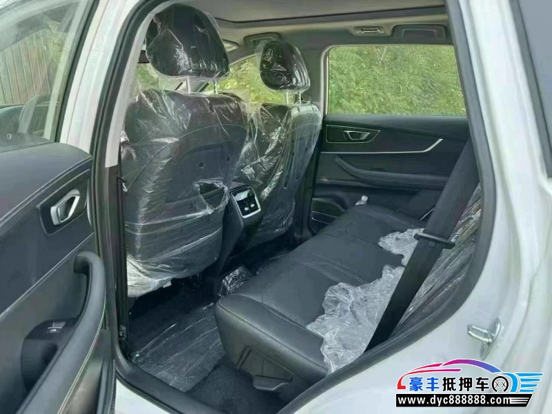 24年奇瑞瑞虎8轿车抵押车出售