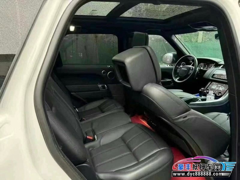 19年路虎揽胜运动轿车抵押车出售