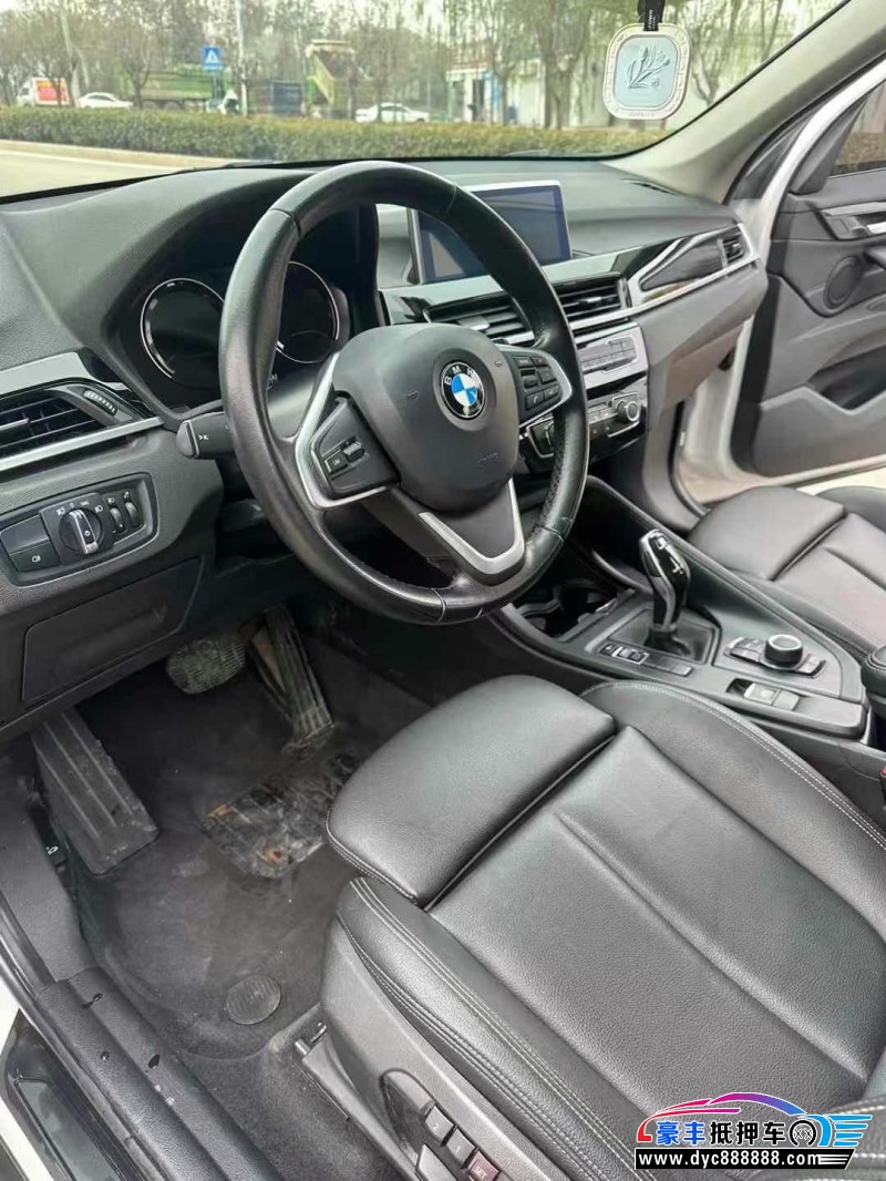 19年宝马X1SUV抵押车出售