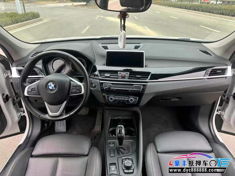 19年宝马X1SUV抵押车出售