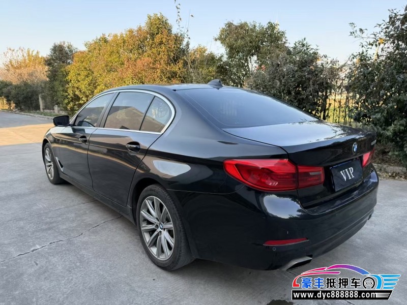 18年宝马5系轿车抵押车出售