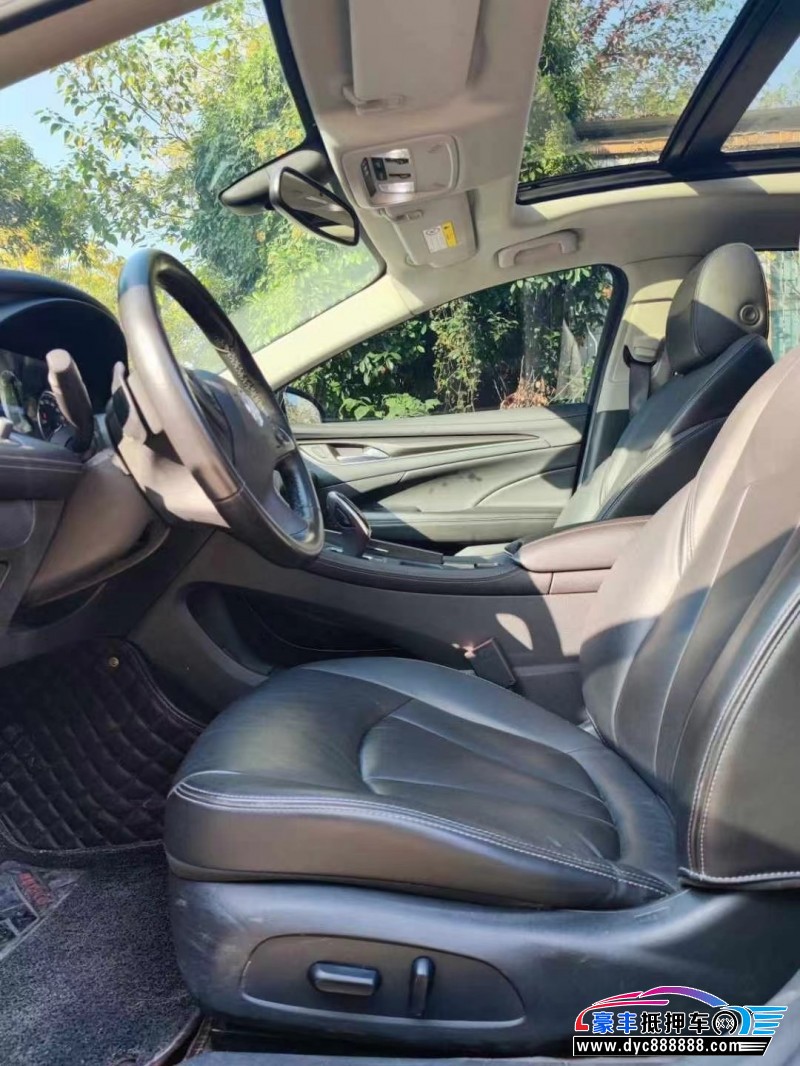 21年别克君越轿车抵押车出售