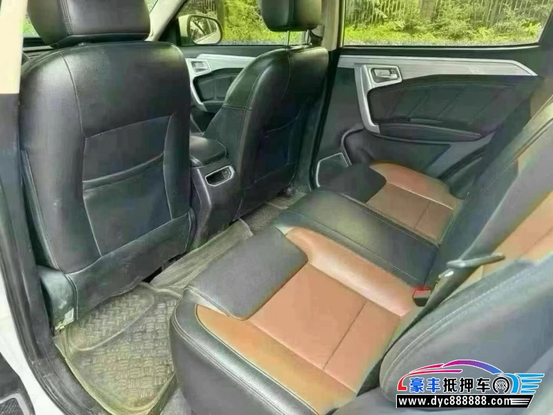 17年吉利远景X6轿车抵押车出售