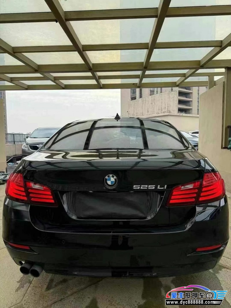 15年宝马5系轿车抵押车出售