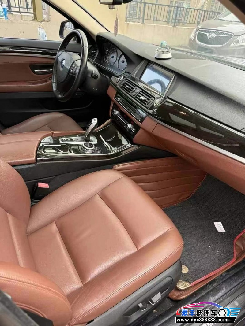 15年宝马5系轿车抵押车出售