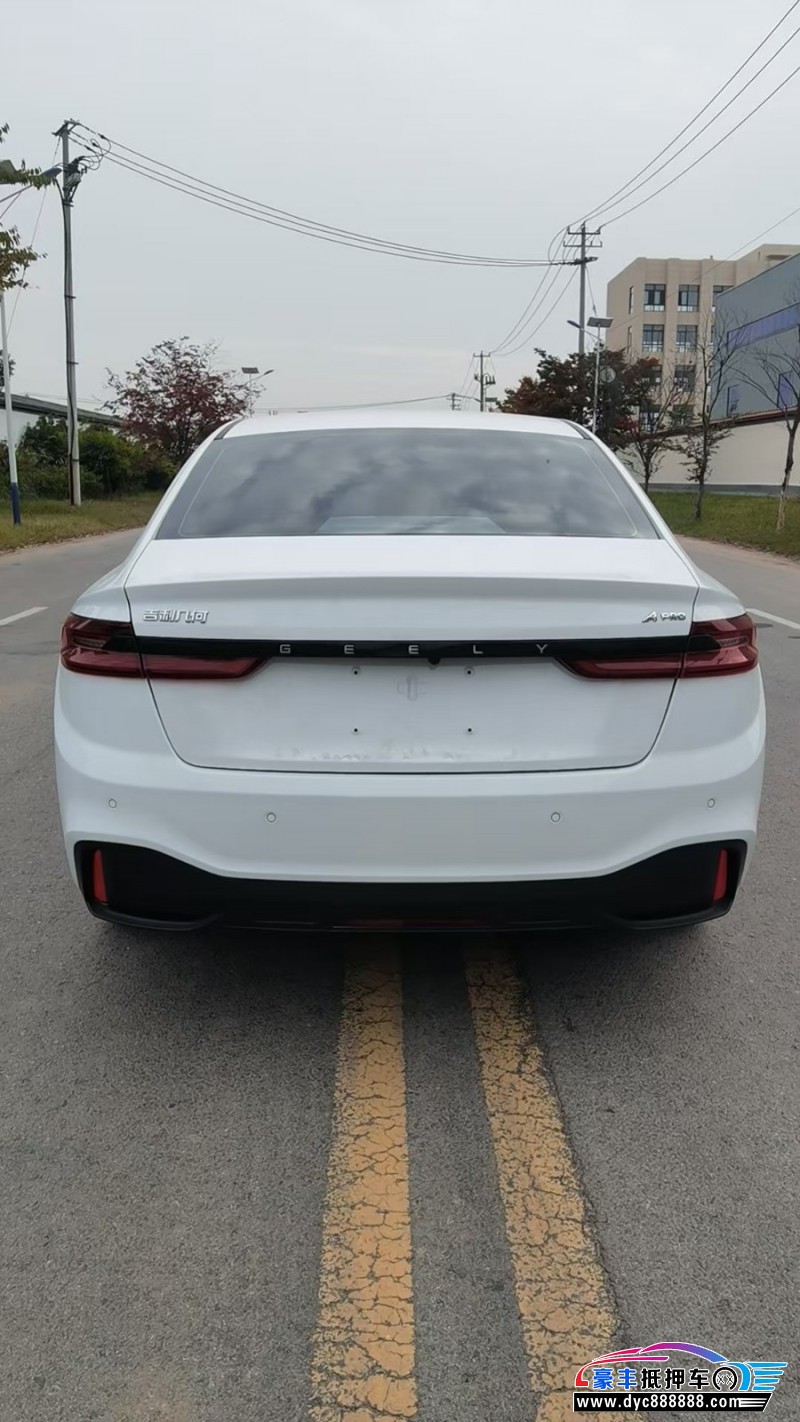 24年吉利几何轿车抵押车出售