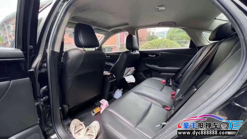 19年本田凌派轿车抵押车出售