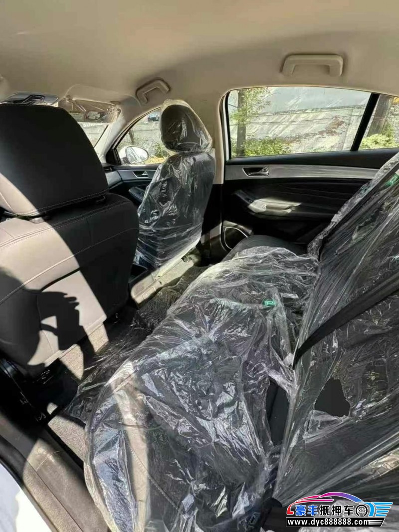 24年奇瑞艾瑞泽轿车抵押车出售