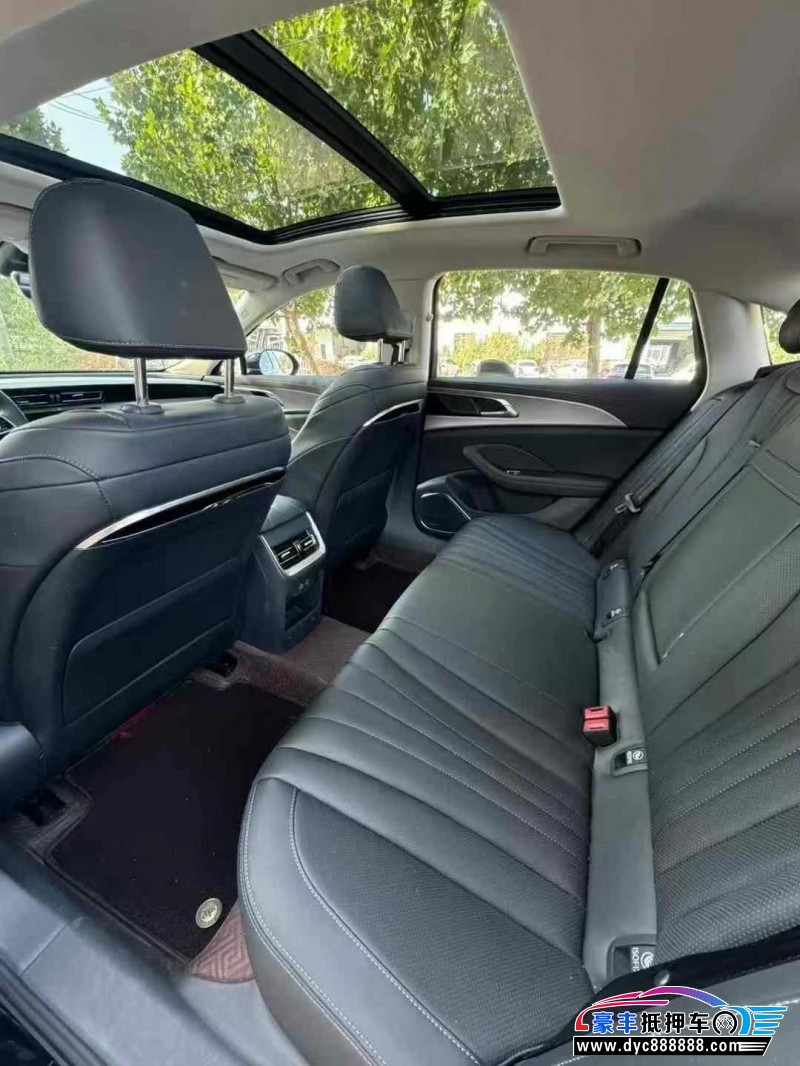 23年红旗H5轿车抵押车出售