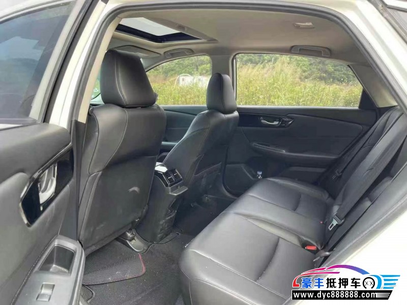 21年本田凌派轿车抵押车出售