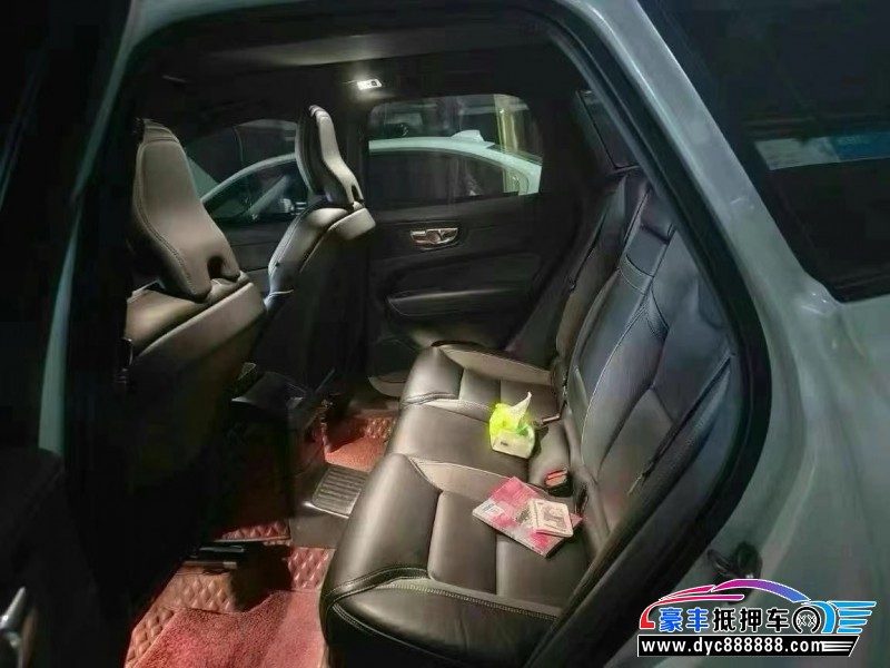 20年沃尔沃XC60轿车抵押车出售