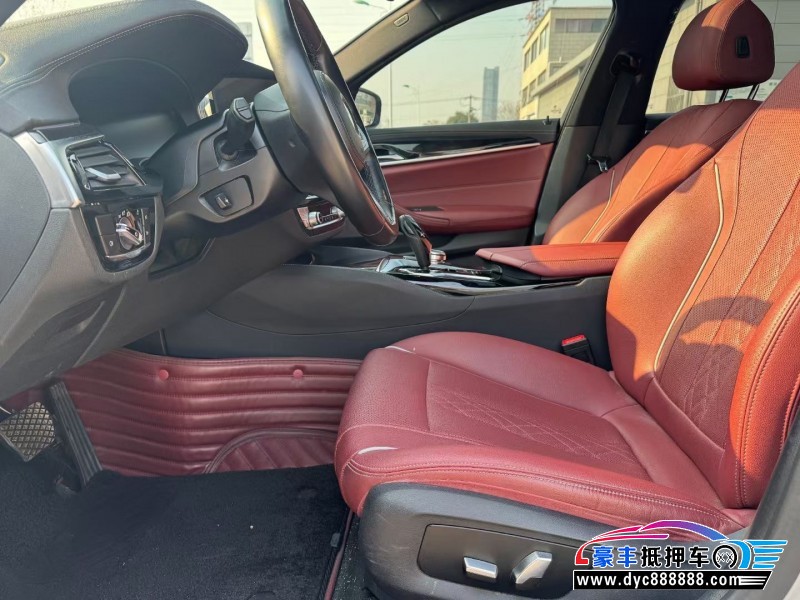 23年宝马5系轿车抵押车出售