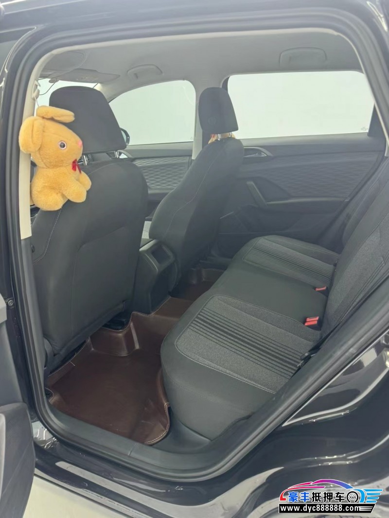 22年大众途岳轿车抵押车出售