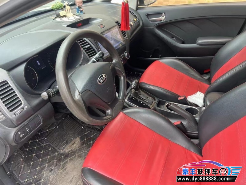 16年起亚K3轿车抵押车出售