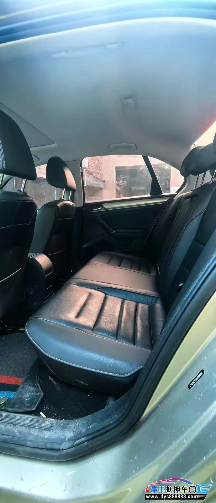 18年大众宝来轿车抵押车出售