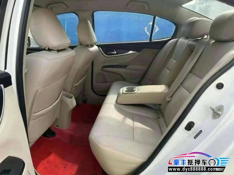 17年本田凌派轿车抵押车出售