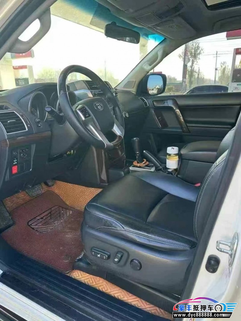 16年丰田普拉多（霸道）轿车抵押车出售