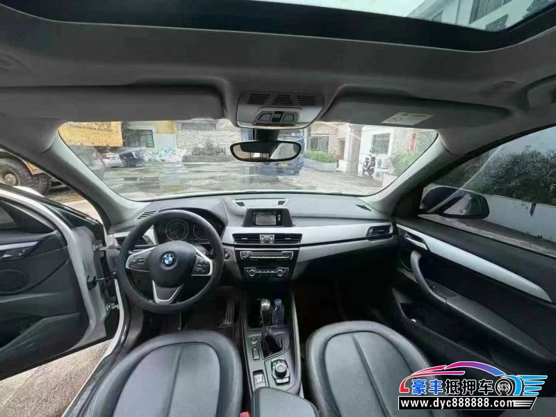 16年宝马X1轿车抵押车出售