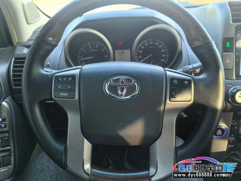 13年丰田普拉多（霸道）轿车抵押车出售