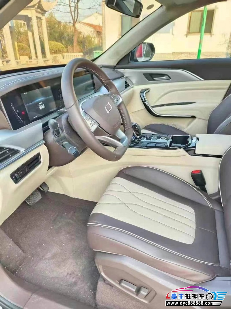 24年奔腾T77轿车抵押车出售