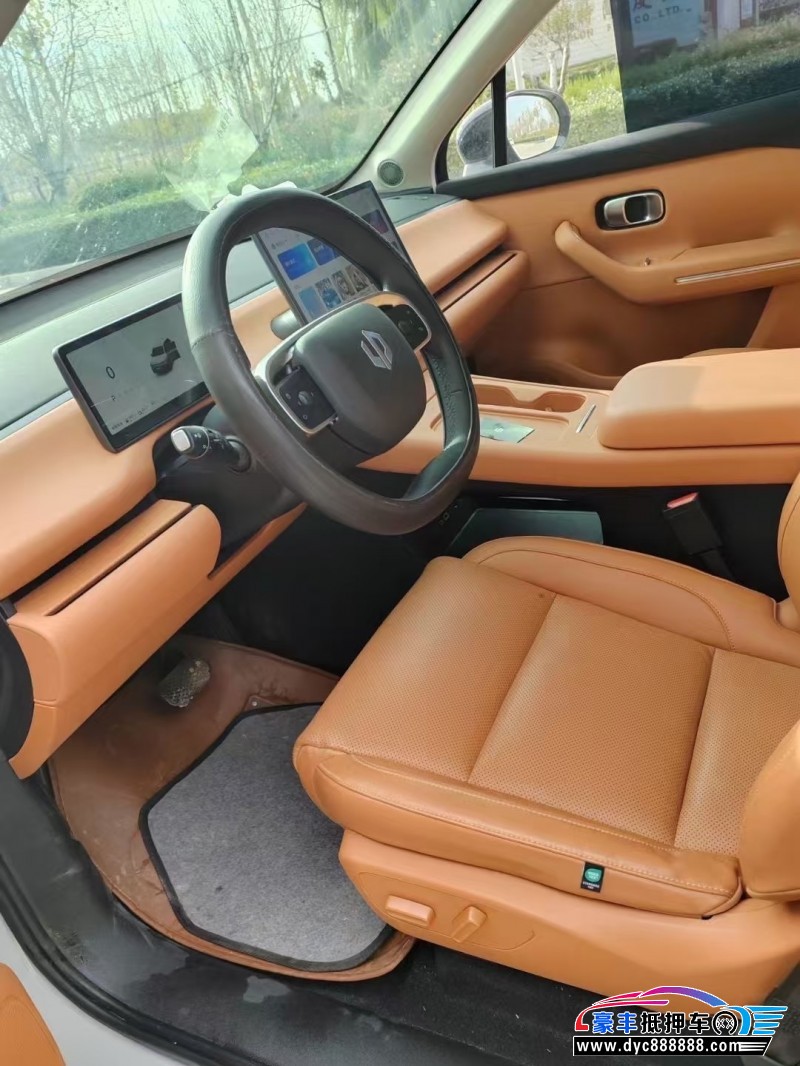 24年零跑C10轿车抵押车出售