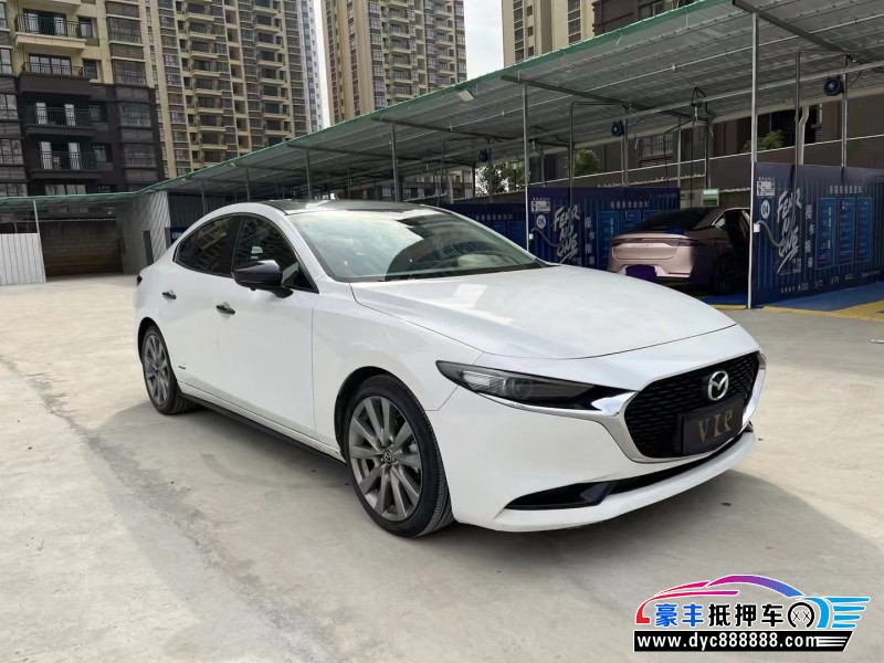 20年马自达昂克赛拉轿车抵押车出售