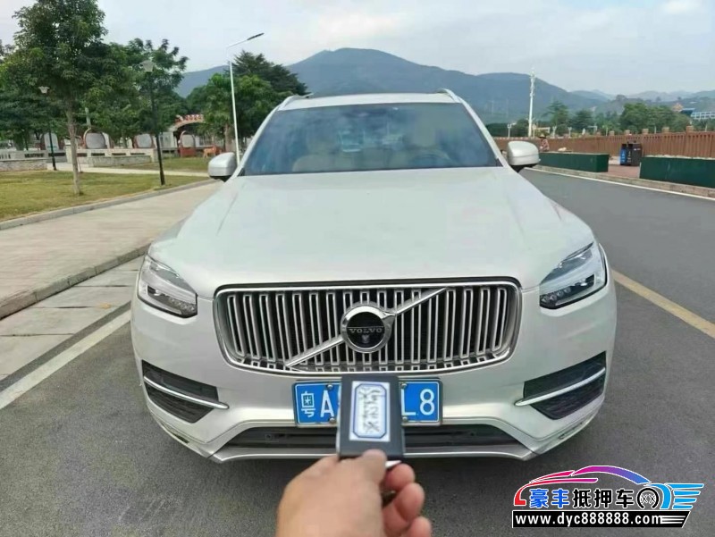 抵押车出售19年沃尔沃XC90轿车