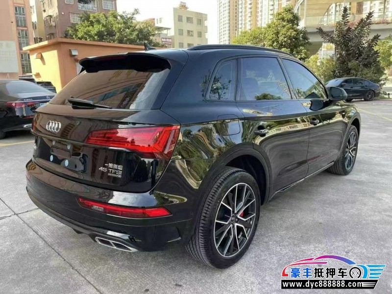 24年奥迪Q5轿车抵押车出售