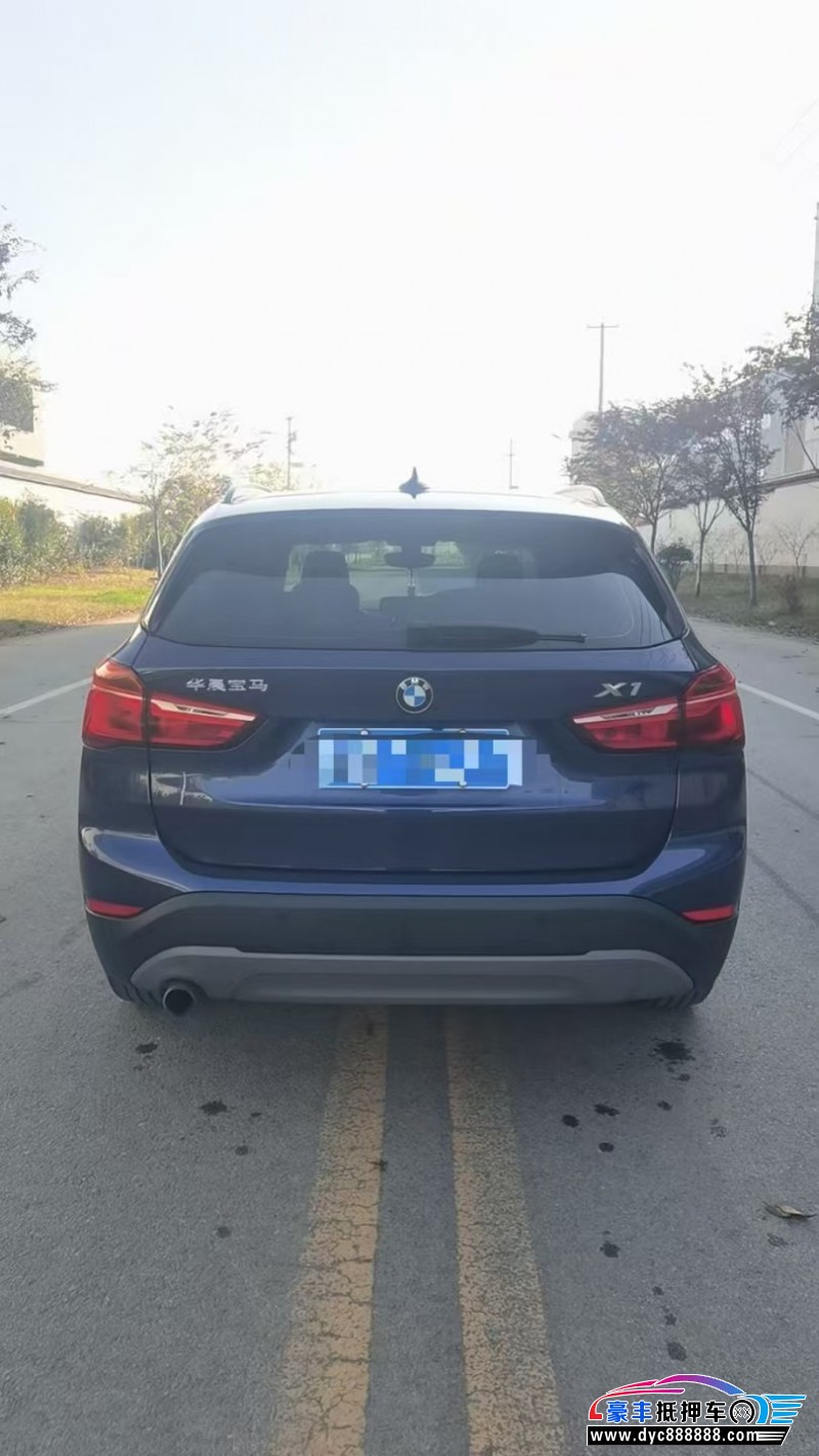 18年宝马X1轿车抵押车出售