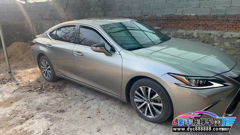 21年雷克萨斯ES轿车抵押车出售