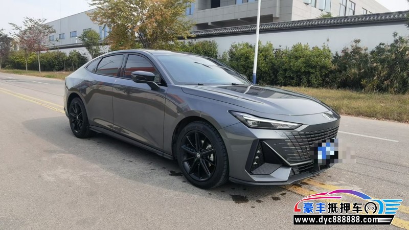 23年长安长安UNI轿车抵押车出售