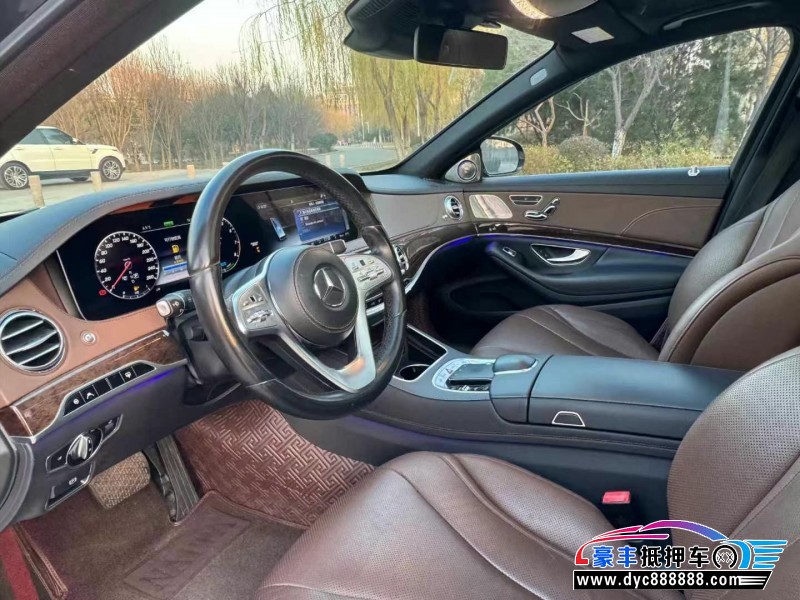 18年奔驰S轿车抵押车出售