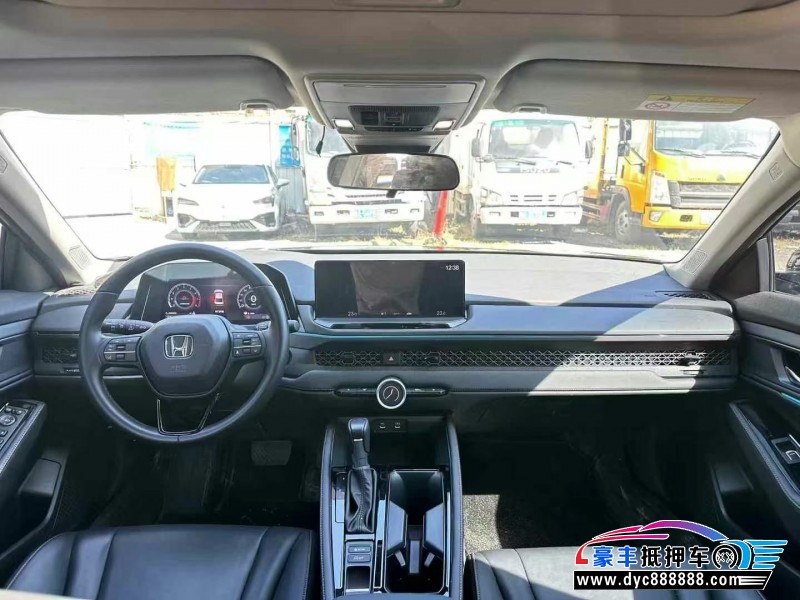 23年本田雅阁轿车抵押车出售