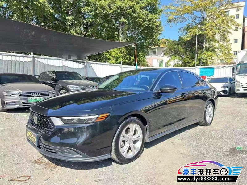 23年本田雅阁轿车抵押车出售