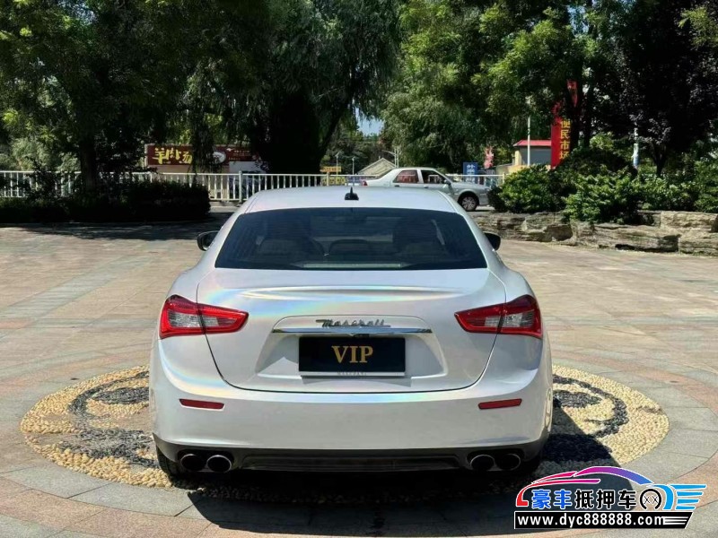 17年玛莎拉蒂Ghibli轿车抵押车出售