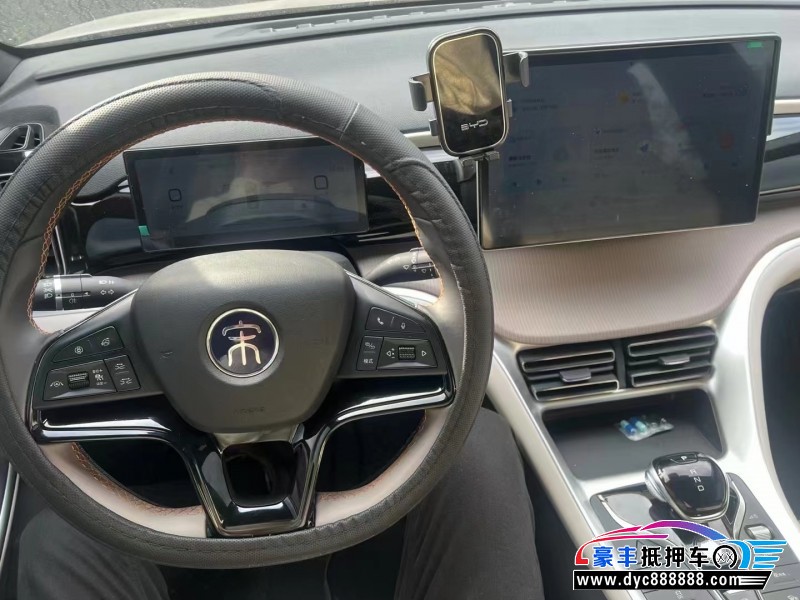 24年比亚迪宋轿车抵押车出售